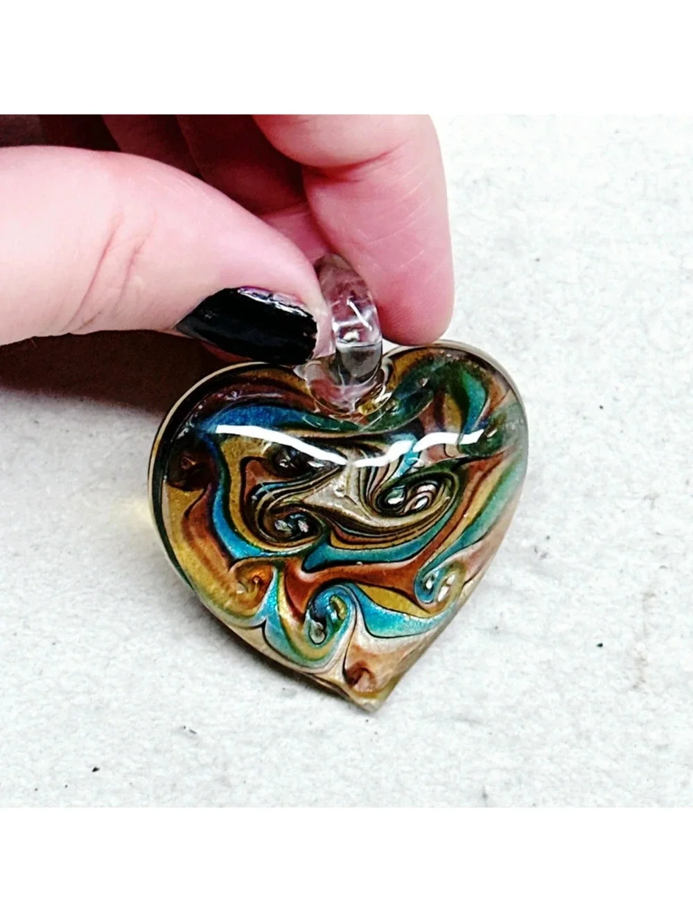 3018u. Bronze Heart Art Glass Pendant